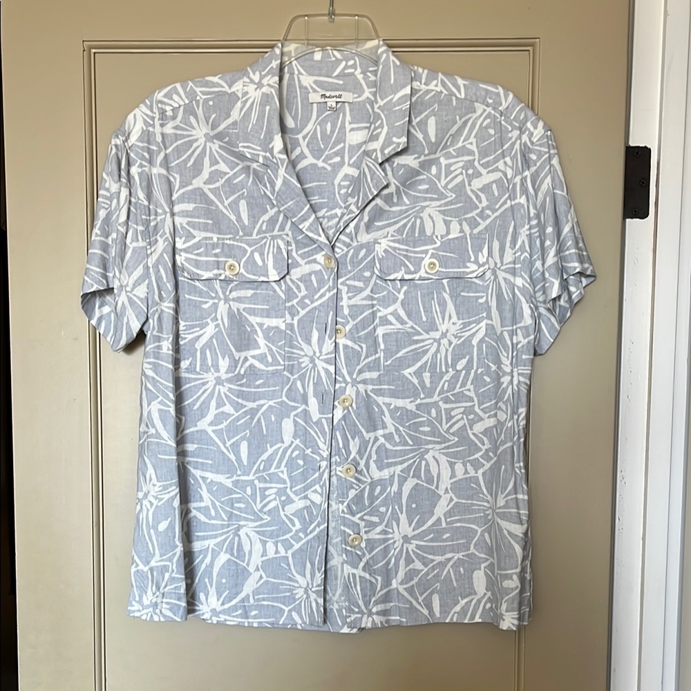 Blue and White Patterned Women’s Shirt